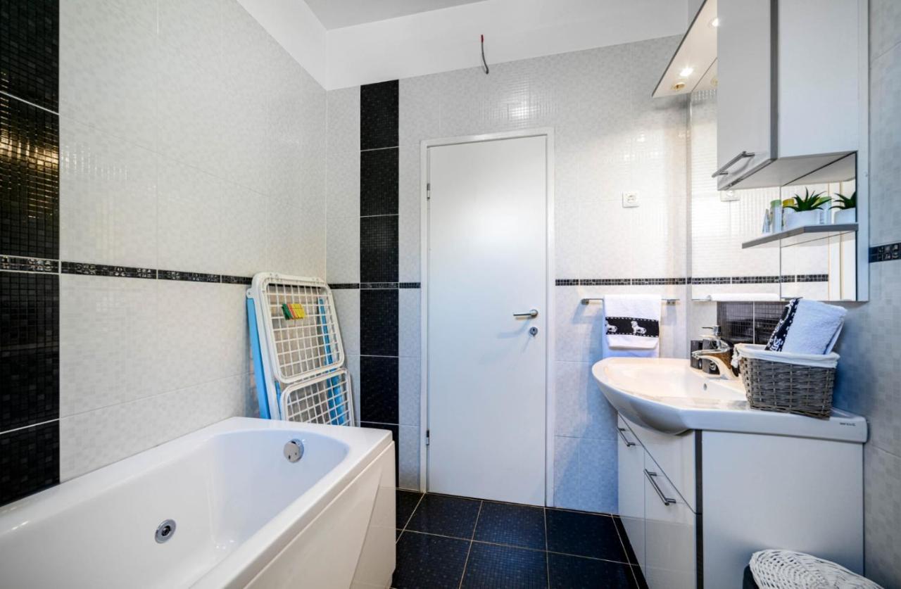 Apartments Oto Zaboric Dış mekan fotoğraf